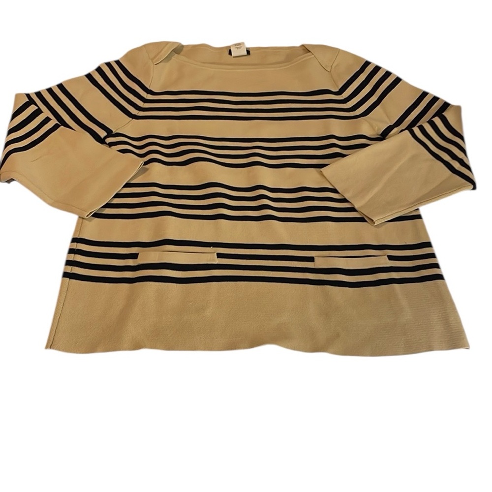 J. Crew Beige Knit Top Black Stripe 2 Front Pockets Medium M 3/4 Sleeve Business